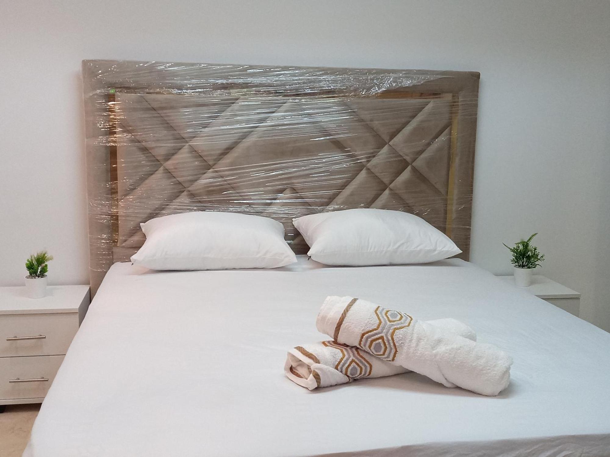Amazing Appartement Au Centre Ville En Face Hilton & Gare Train De Tgv De Tanger 2N Bagian luar foto